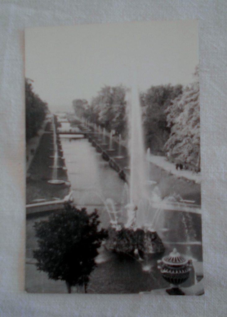 Dobová místopisná fotografie Petrohrad - Petrodvorec fontánky - 1960