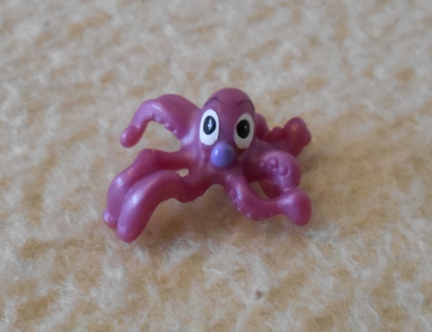 Dětská figurka - fialová chobotnička - 3 cm