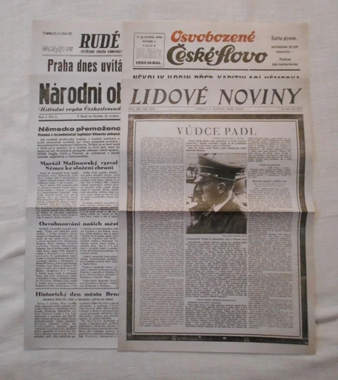 Replika deníky květen 1945 - výběr titulních listů