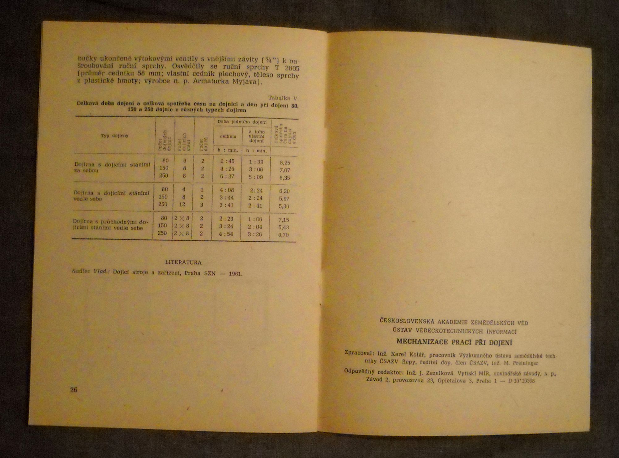 Zemědělská brožura Mechanizace prací při dojení - 1961