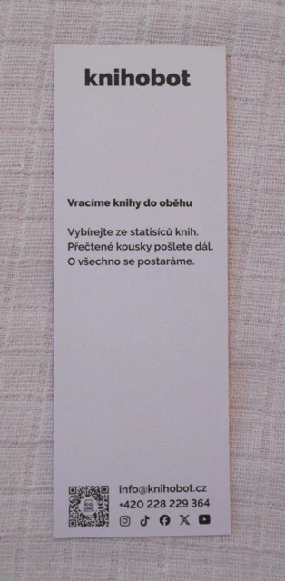 Reklamní papírová záložka Knihobot Srdcová dáma