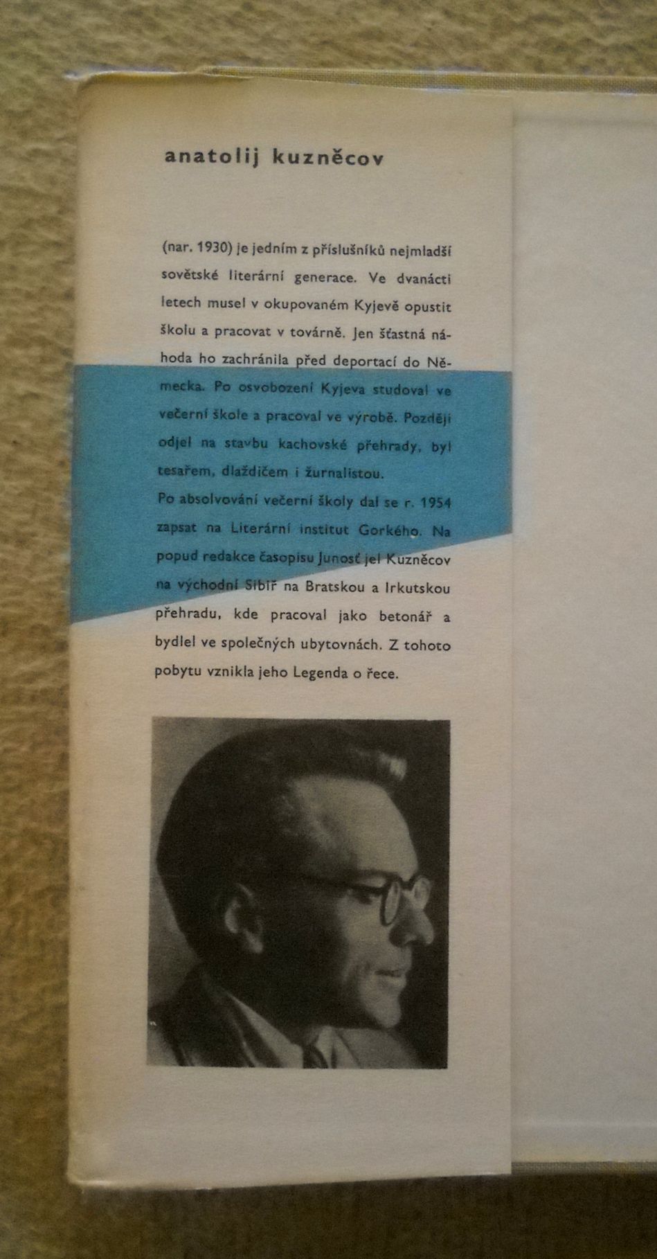 Anatolij Kuzněcov - Román o řece - SNKLHU 1960 - obálka Vl. Fuka