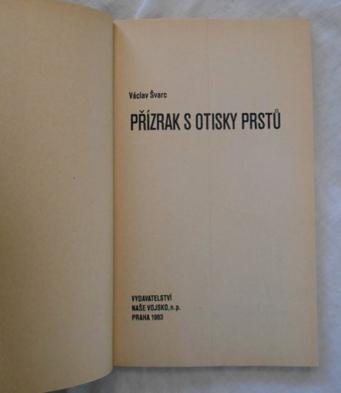 Václav Švarc - Přízrak s otisky prstů - Magnet 1983