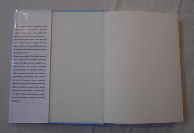 Sophie Kinsella - Dokonalá nevěsta - 2012