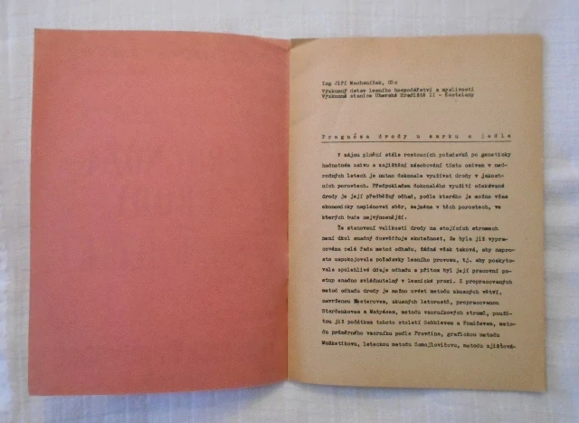 Jiří Machaníček - Prognóza úrody Smrk, jedle - Lesnický průvodce 3/1970