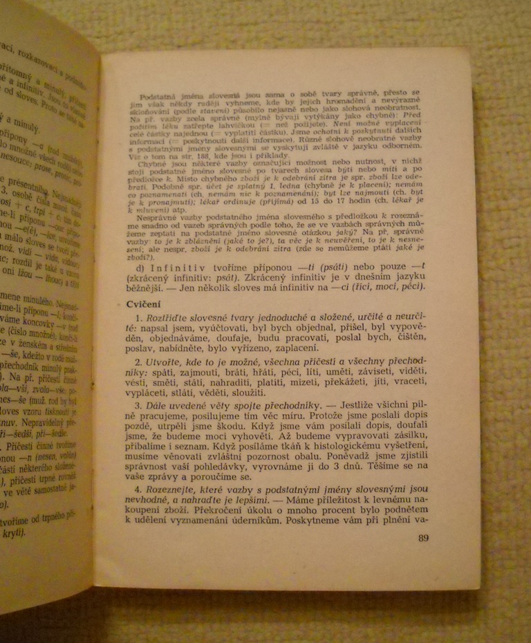Učebnice jazyka českého pro zdravotnické školy - 1954
