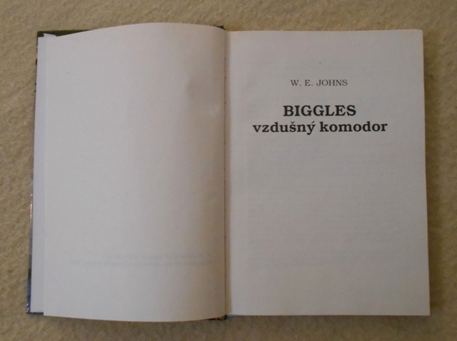 William Earl Johns - Biggles vzdušný komodor - 1992