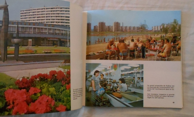 Propagační brožura La Vie Dans La Tchécoslovaquie Socialiste - 1984 / francouzsky /