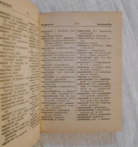 Dr. Miloš Noha - Srbocharvátsko-český a česko-srbocharvátský kapesní slovník - 1967