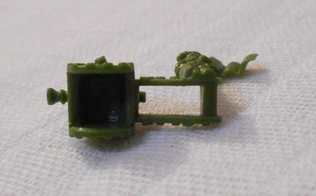Dětská figurka - plastový kanonýr zelený - 2,5 cm