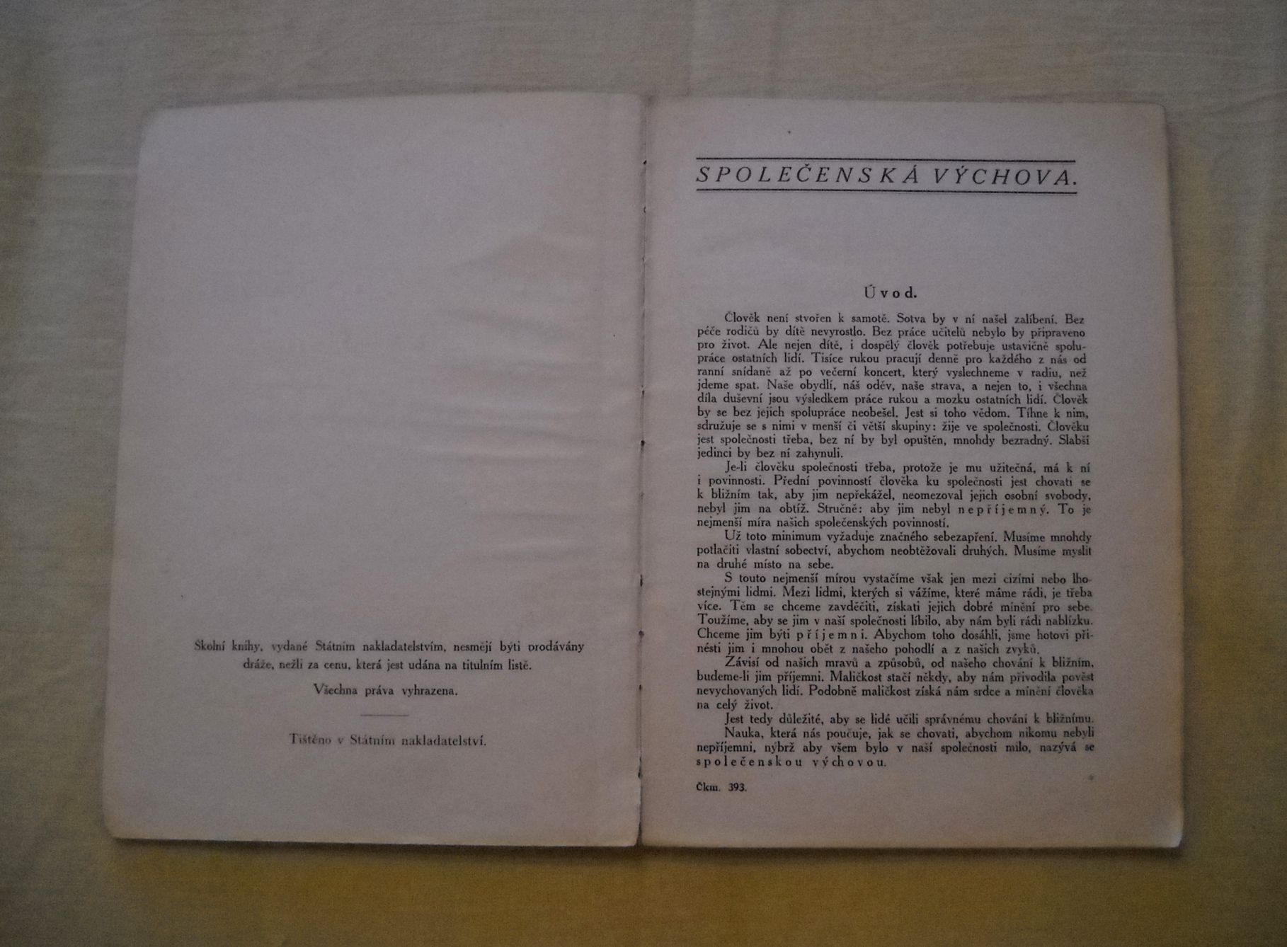 Josefína Hrdinová - Nauka o společenském styku - 1935