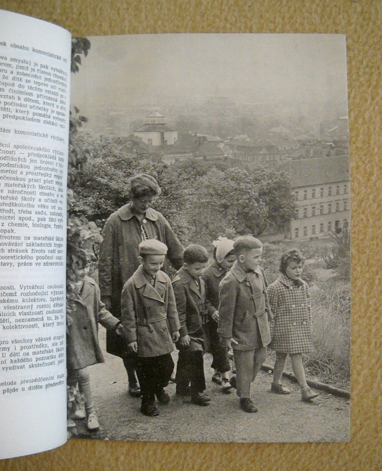 Předškolní výchova v Praze - Mezinárodní seminář předškolní výchovy 1962