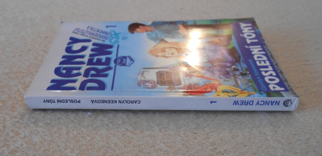 Carolyn Keeneová - Poslední tóny - Nancy Drew / Dobrodružství a romantika 1 - 1992