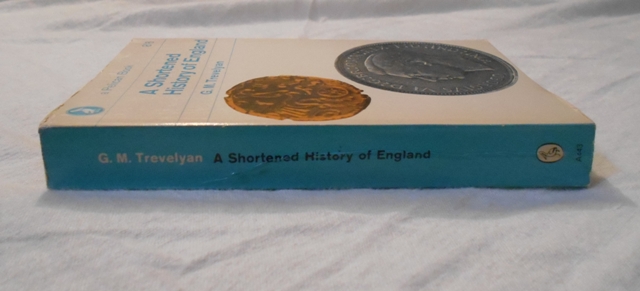 G.M. Trevelyan - A Shortened History of England - U.K. 1965 - anglicky