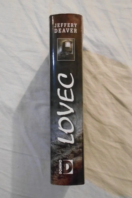 Jeffery Deaver - Lovec - Domino 2011