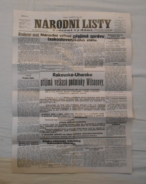 Replika deníky říjen 1918 - výběr titulních listů