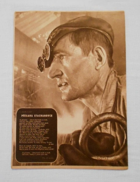 Časopis Svět sovětů číslo 11 rok 1945