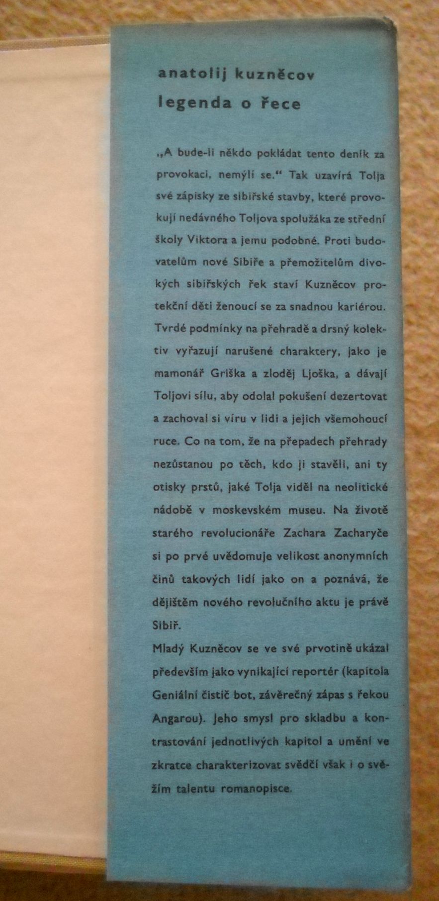 Anatolij Kuzněcov - Román o řece - SNKLHU 1960 - obálka Vl. Fuka
