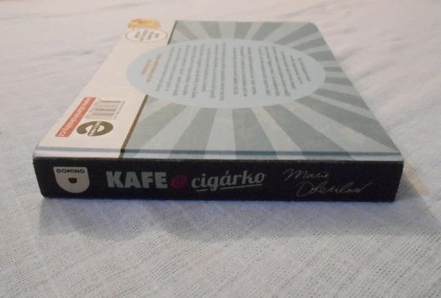 Marie Doležalová - Kafe @ cigárko - 2015