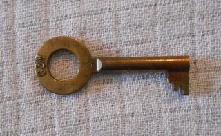 Klíč nábytkový CZM 3 - kovový 5,6 cm